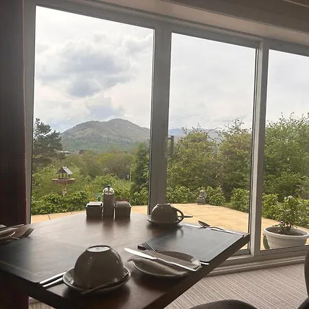 Braeburn Guesthouse-2