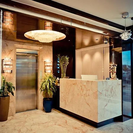 Hotel Golden Riviera-3