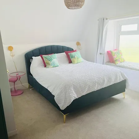 Treheveras Guest House-3