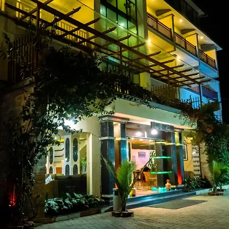 Hotel Glory Garden-3