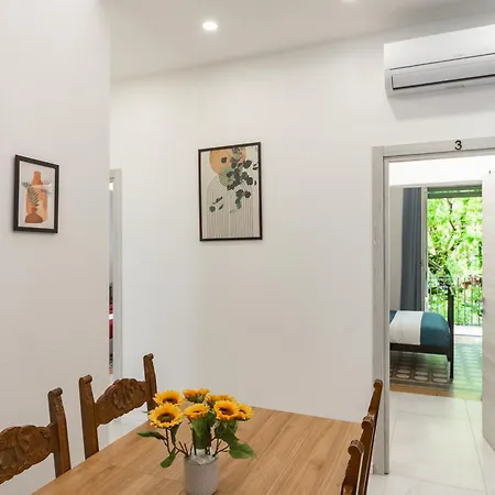 Rosa Rooms-2