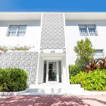 Kasa Collins Park Miami Beach Convention Center-3