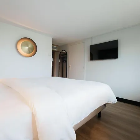 Campanile Nature - Taverny-2