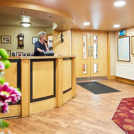 Mahon'S Hotel-3