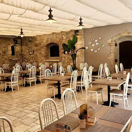 Hotel Castell Blanc-2