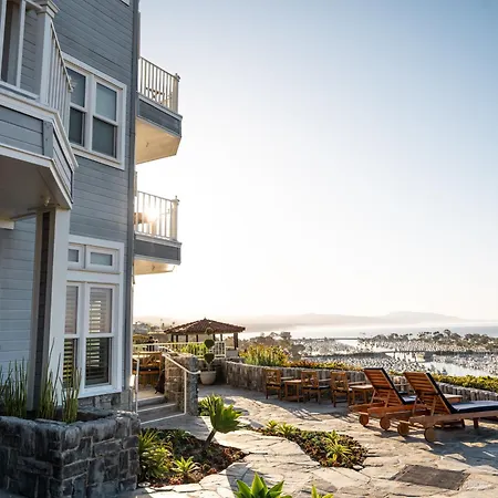 Blue Lantern Inn, A Four Sisters Inn-3