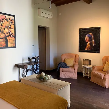 Florence Art Apartments-3