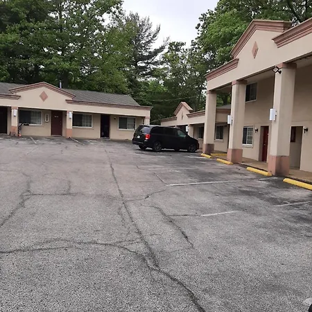 Travelers Lodge-2