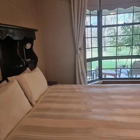 Hill Top Country Guest House-3