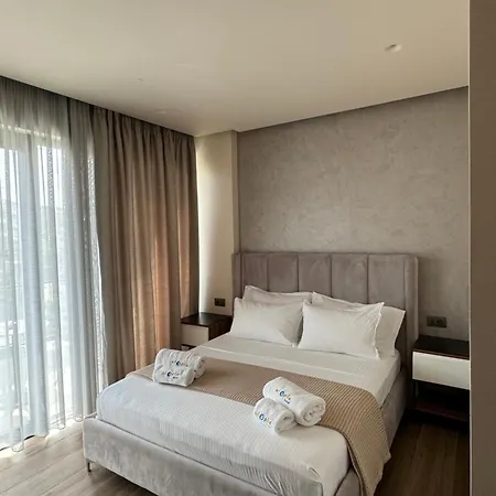 Hotel Utopia-2