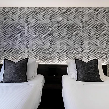 Kith Hotel Darling Harbour-3