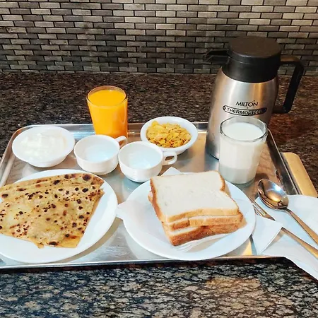 Goroomgo Kavyansh Villa Bhimtal - Parking Facilities - Excellent Homestay Feel Like Home-2