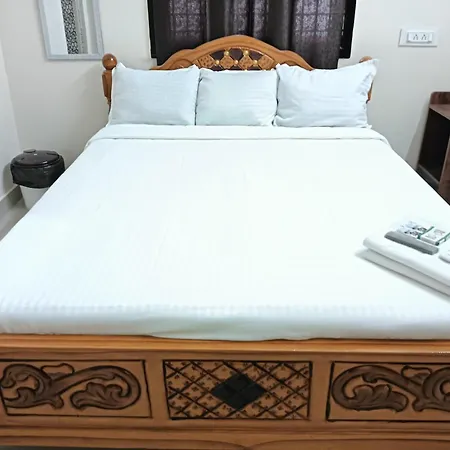 Rose Villa-2