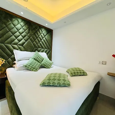 Modern Resort-2