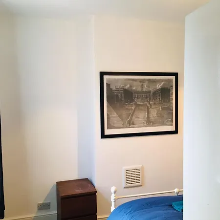 Bosworth Street House-2