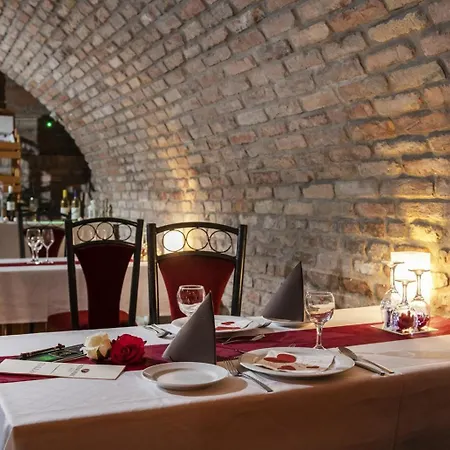 Patak Park Hotel Visegrad (Adults Only)-2