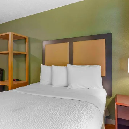 Extended Stay America Select Suites - Orlando - Maitland - Summit Tower Blvd-3