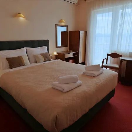 Hotel Excelsior-3