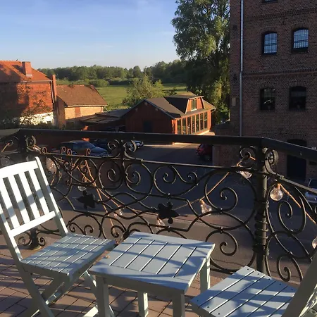 B&B Mühlenvilla am Bützower Hafen-3