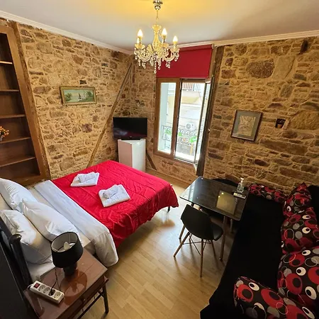 Ionia Rooms-2