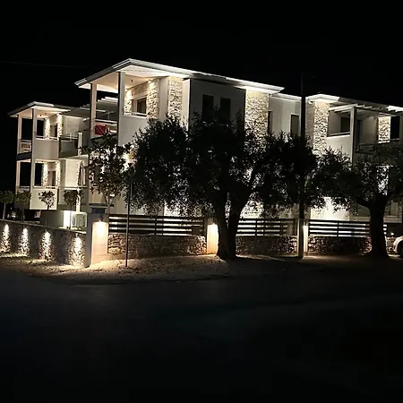 Luminous Luxury Apartments-2