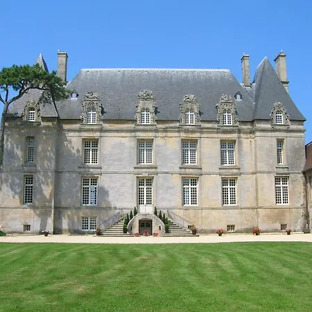 Chateau de Courseulles-3