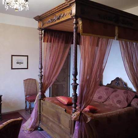 Chateau De Courseulles-3