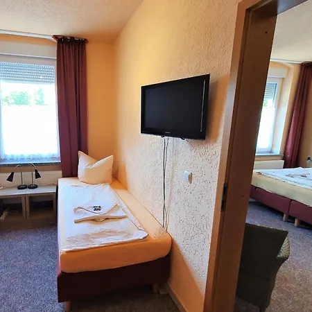 Hotel-Pension Grüne Linde-3