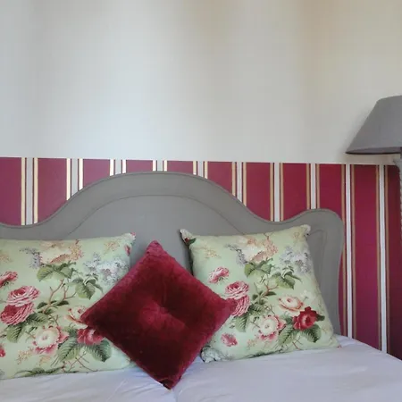 Hotel Villa Reine Hortense-2