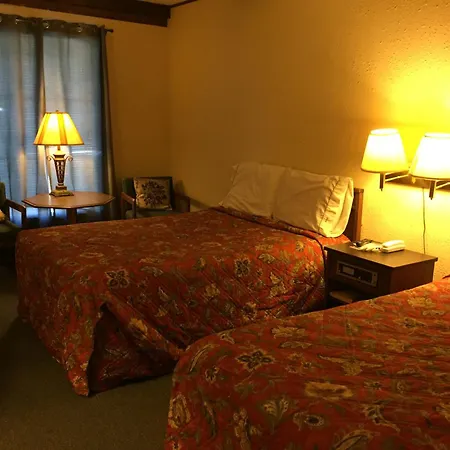 Rustic Motel Rolla-2