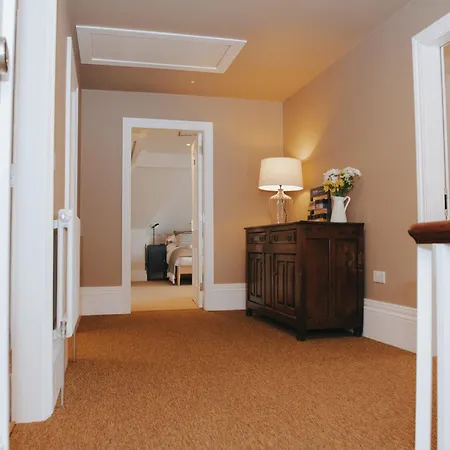 Eastfield Lodge-3