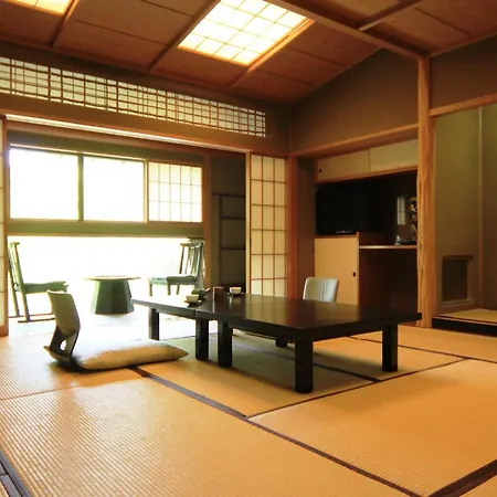 Momoyama-2