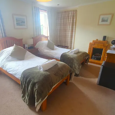 Tirindrish House B&B-3