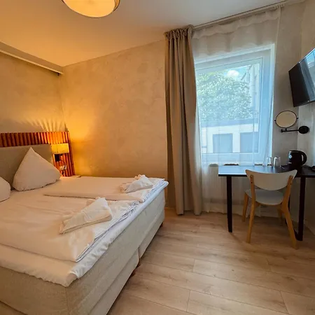 Dingdong Bonn - City Apartments-3