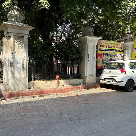 Hotel G R Residency Golden Temple Just 2 Mins Walking Distance From Hotel-3