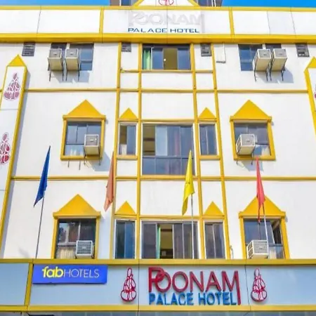 Fabexpress Poonam Palace-3