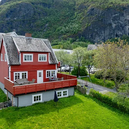 Aurland Guesthouse-2