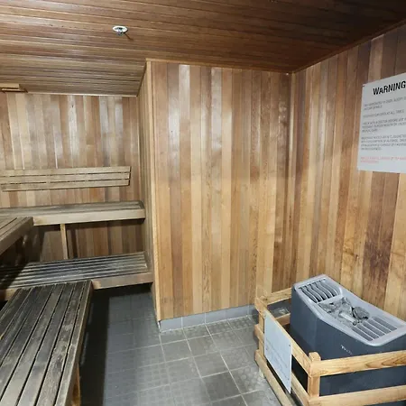 602 Harbour Lights Studio - Pool Gym And Sauna-2