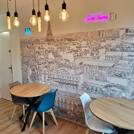 Maison des voyageurs Cerise - PARIS ORLY-2