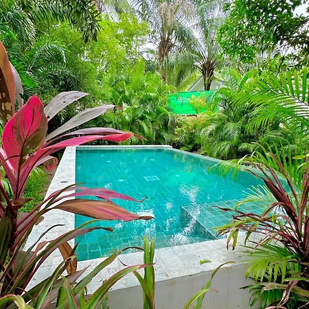 Salad Beach Guest House-3