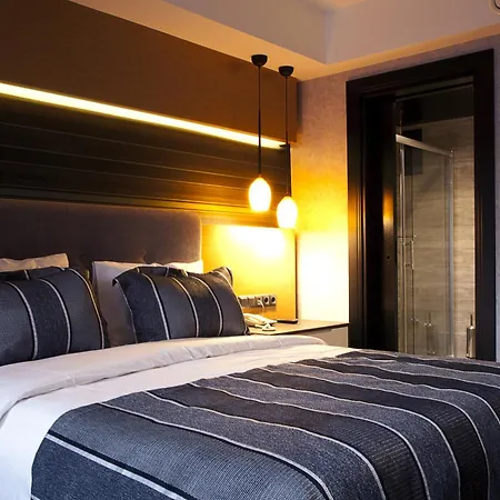 The Black Hotel-2