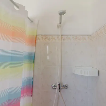 Quinta Do Paraiso - Private Rooms With Ensuite Bathrooms-2