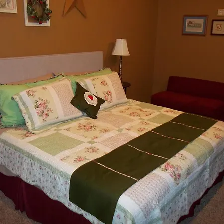 Tin Brook Bed & Breakfast-3