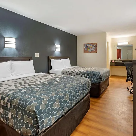 Quality Inn & Suites Columbus West-3