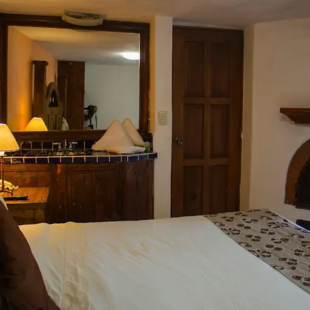 Hotel Revi Inn-2