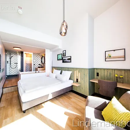 Fjord Hotel Berlin-3