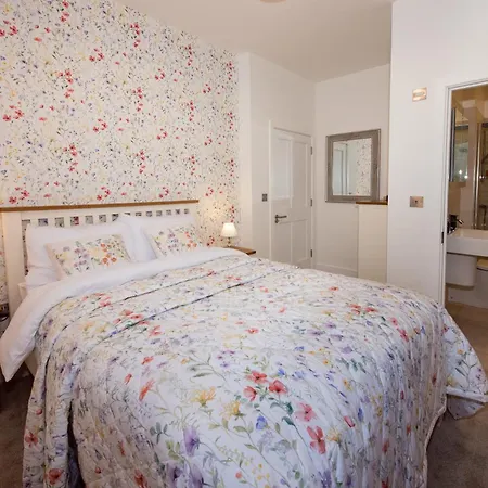Best Luxury Apart Hotel In Oxford- Beechwood House-2