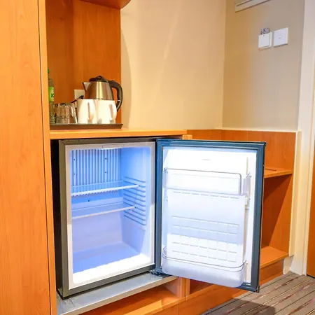 Premier Inn Dubai Investments Park - An Emirates Group Company-3