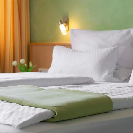 Waldhotel Brand's Busch-3