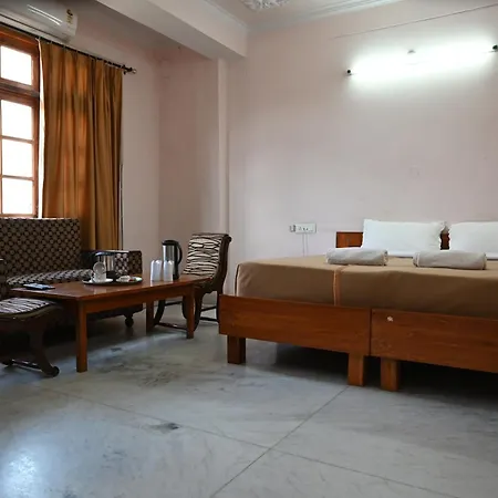 Hotel Atul Regency-3